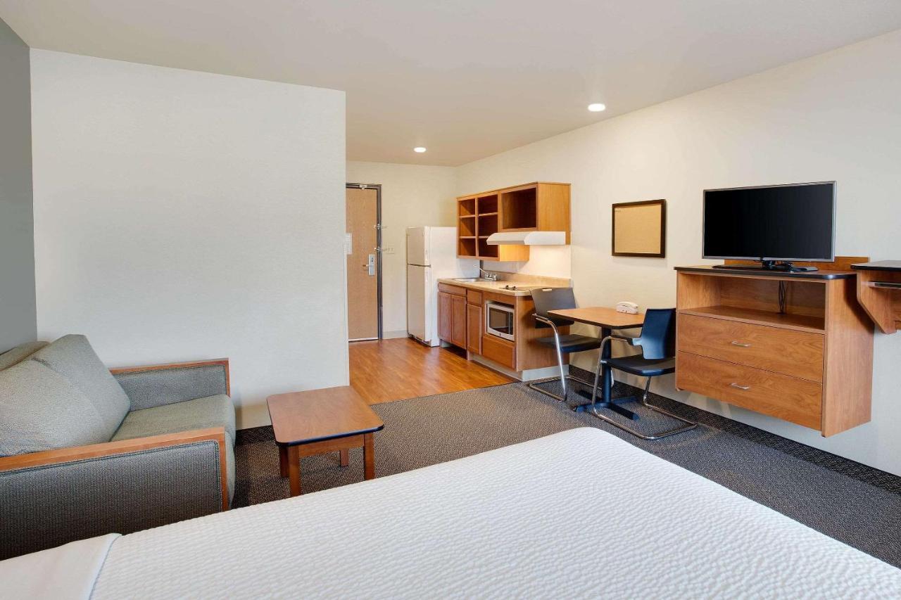 Woodspring Suites Columbus North I-270 Bagian luar foto