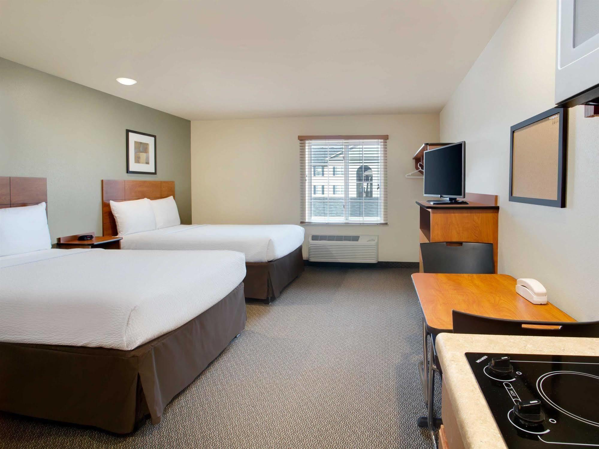 Woodspring Suites Columbus North I-270 Bagian luar foto